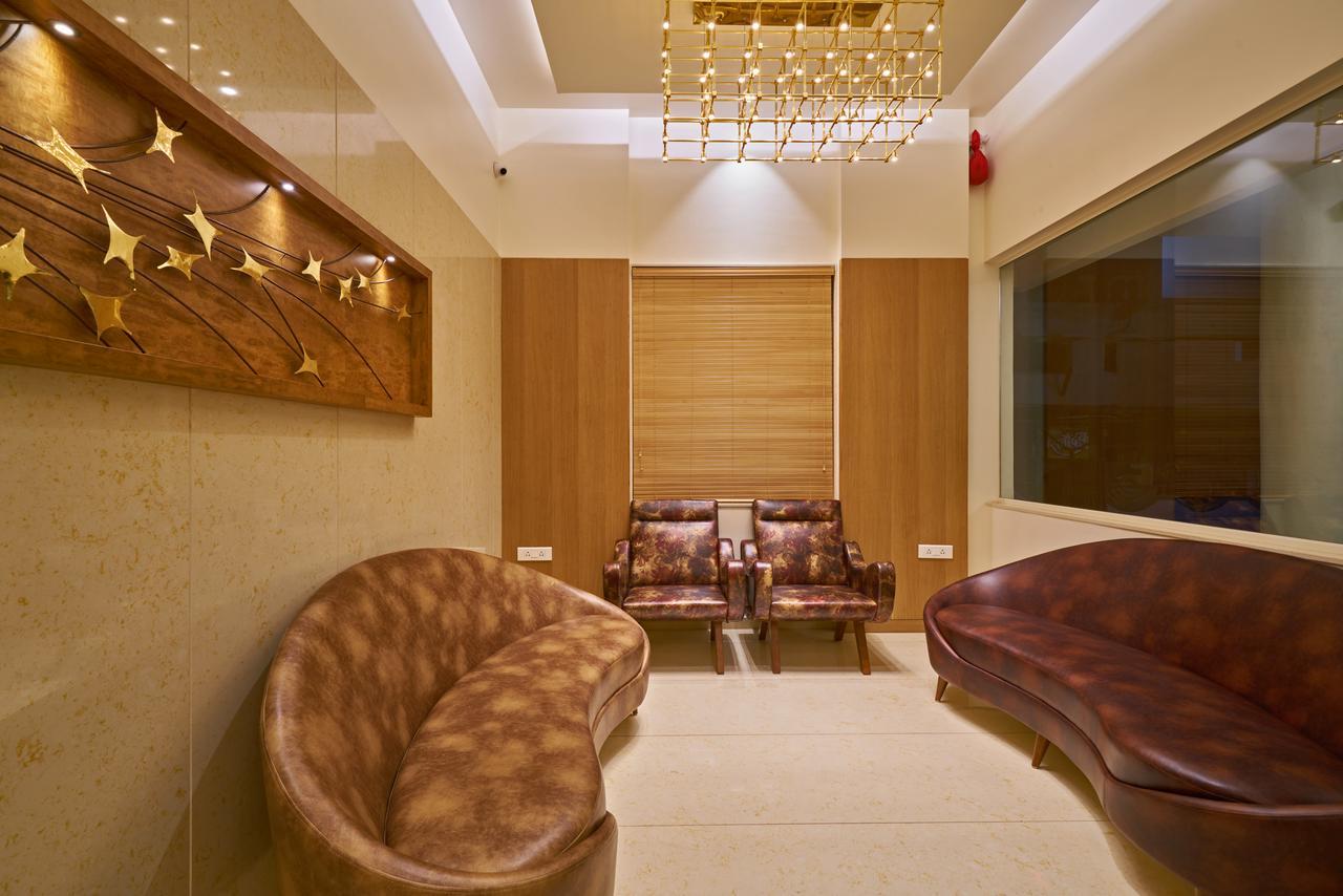 Hotel Atharv Top Rated Business Hotel In Kolhapur Zewnętrze zdjęcie