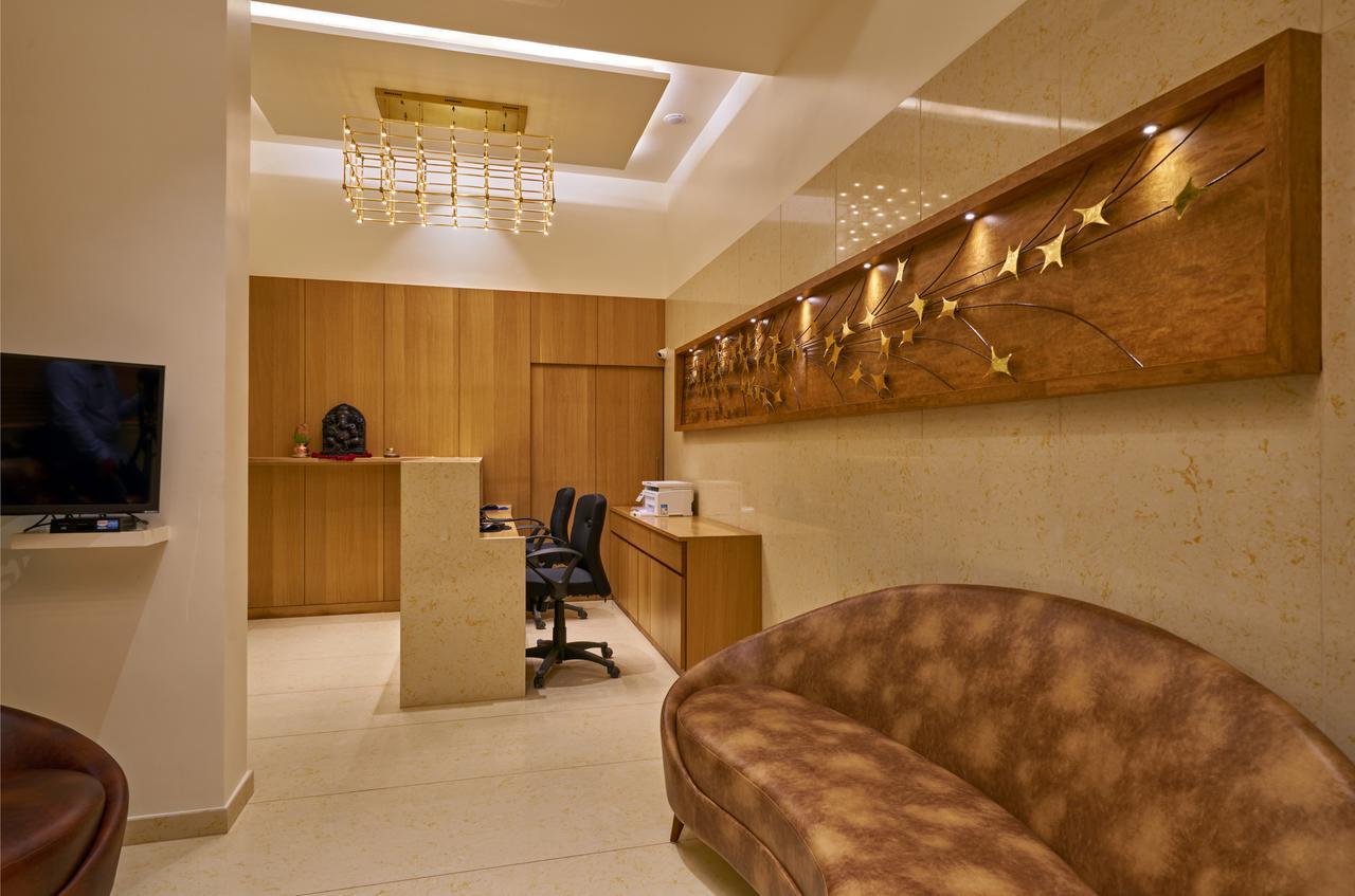 Hotel Atharv Top Rated Business Hotel In Kolhapur Zewnętrze zdjęcie