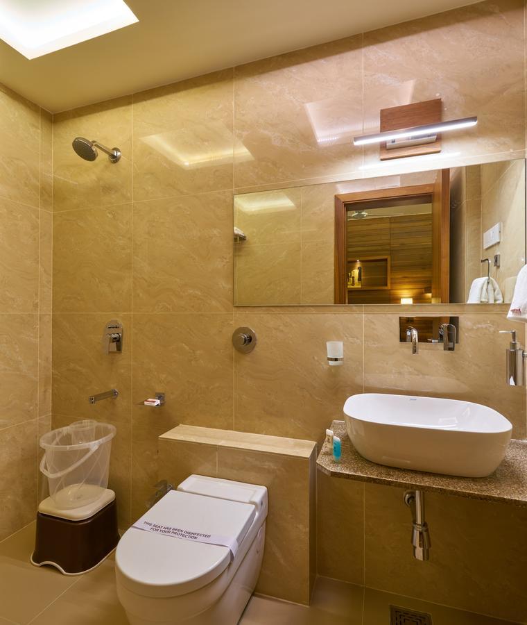 Hotel Atharv Top Rated Business Hotel In Kolhapur Zewnętrze zdjęcie