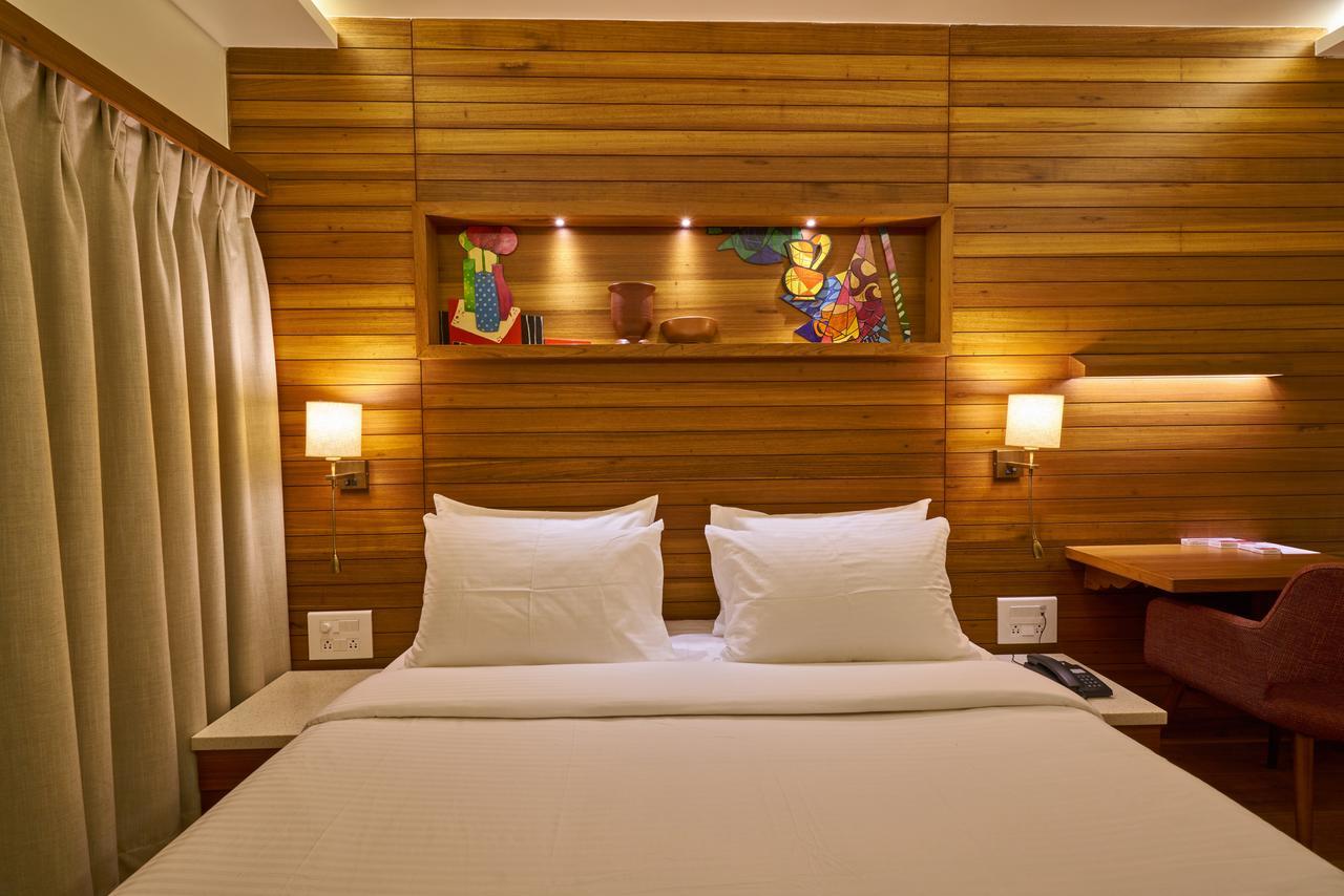 Hotel Atharv Top Rated Business Hotel In Kolhapur Zewnętrze zdjęcie